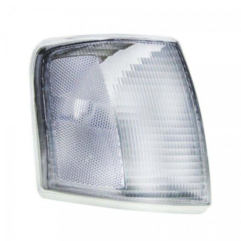 LANTERNA DIANTEIRA S10/ BLAZER SILO LADO DIREITO COR CRISTAL - UNIDADE