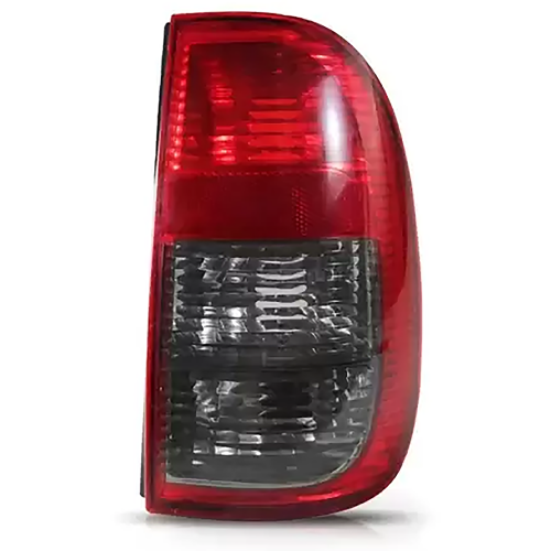 LANTERNA TRASEIRA SAVEIRO 03/05 GIII BRUSY LADO DIREITO ACRÍLICO COR FUMÊ - UNIDADE