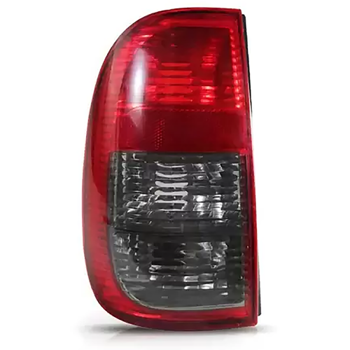 LANTERNA TRASEIRA SAVEIRO 03/05 GIII BRUSY LADO ESQUERDO ACRÍLICO COR FUMÊ - UNIDADE