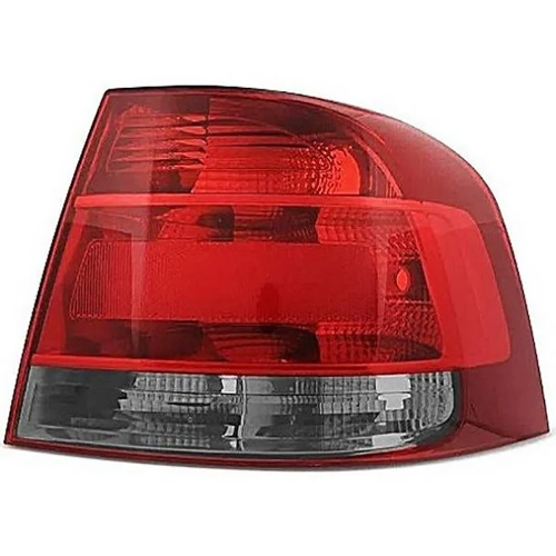 LANTERNA TRASEIRA VOYAGE GV 09/12 BICOLOR RENOV LADO DIREITO ACRÍLICO COR FUMÊ - UNIDADE